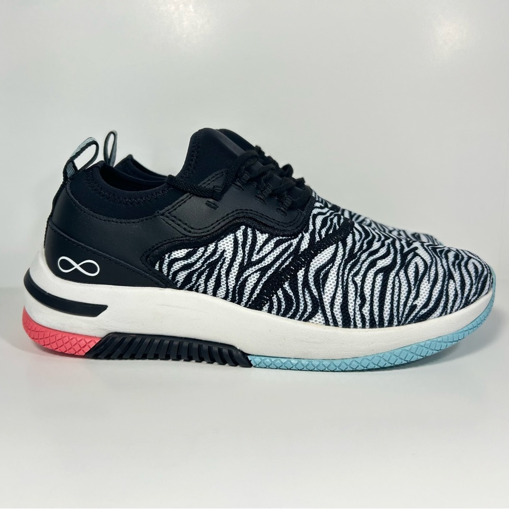 New Cherokee INFINITY Dart Nursing Work Slip Resistant Shoe Zebra Rose Women’s 7